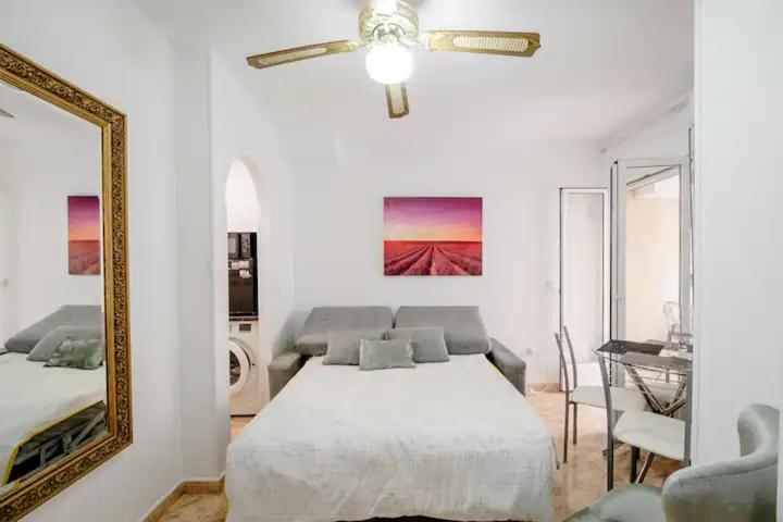 Apartamento Inteiro Acolhedor Perto Da Praia Torrevieja Eksteriør bilde