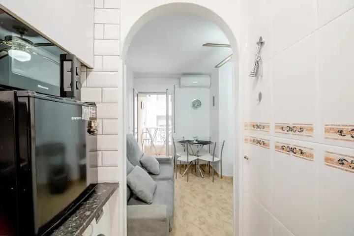 Apartamento Inteiro Acolhedor Perto Da Praia Torrevieja Eksteriør bilde